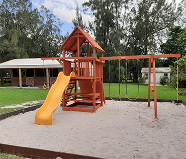 Play King Davie square base Woodplay playset with picnic table